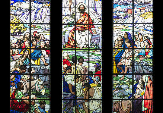 Sermon-on-the-Mount-stained-glass-window