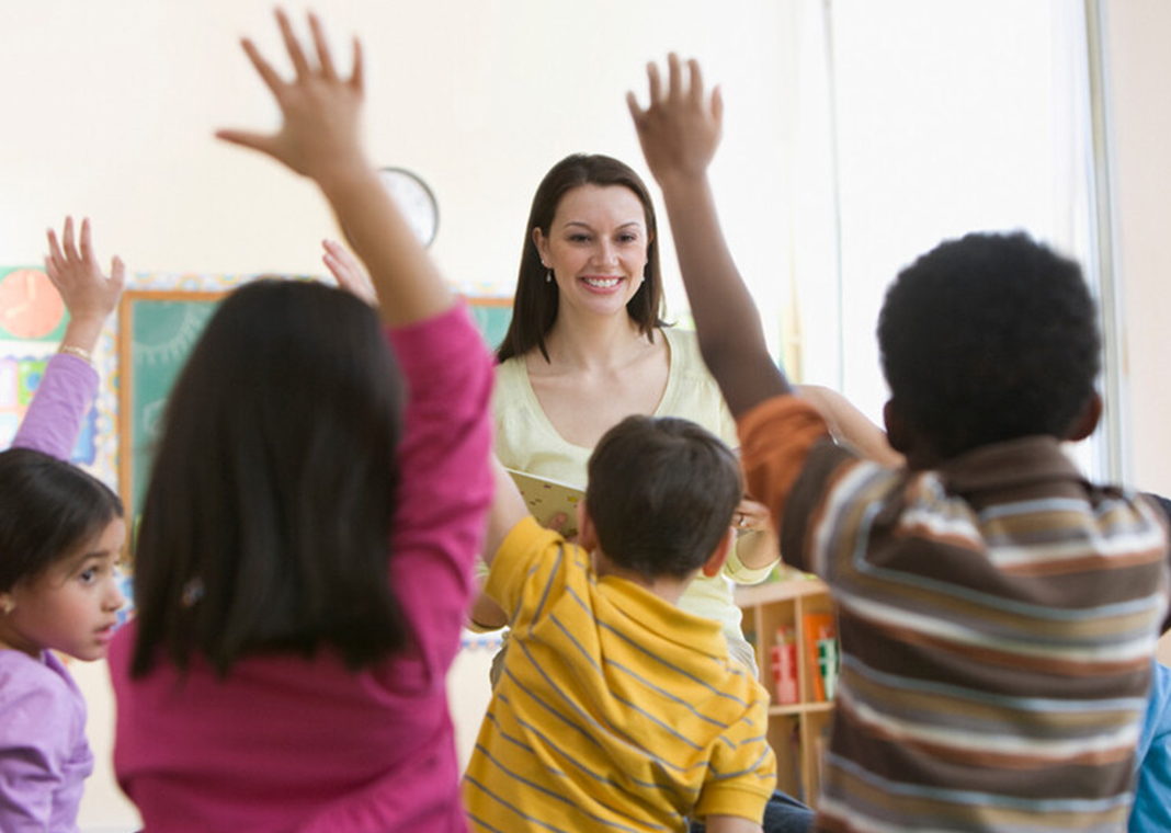 students raising hands - Jose Luis Pelaez Inc/Digital Vision/Getty Images